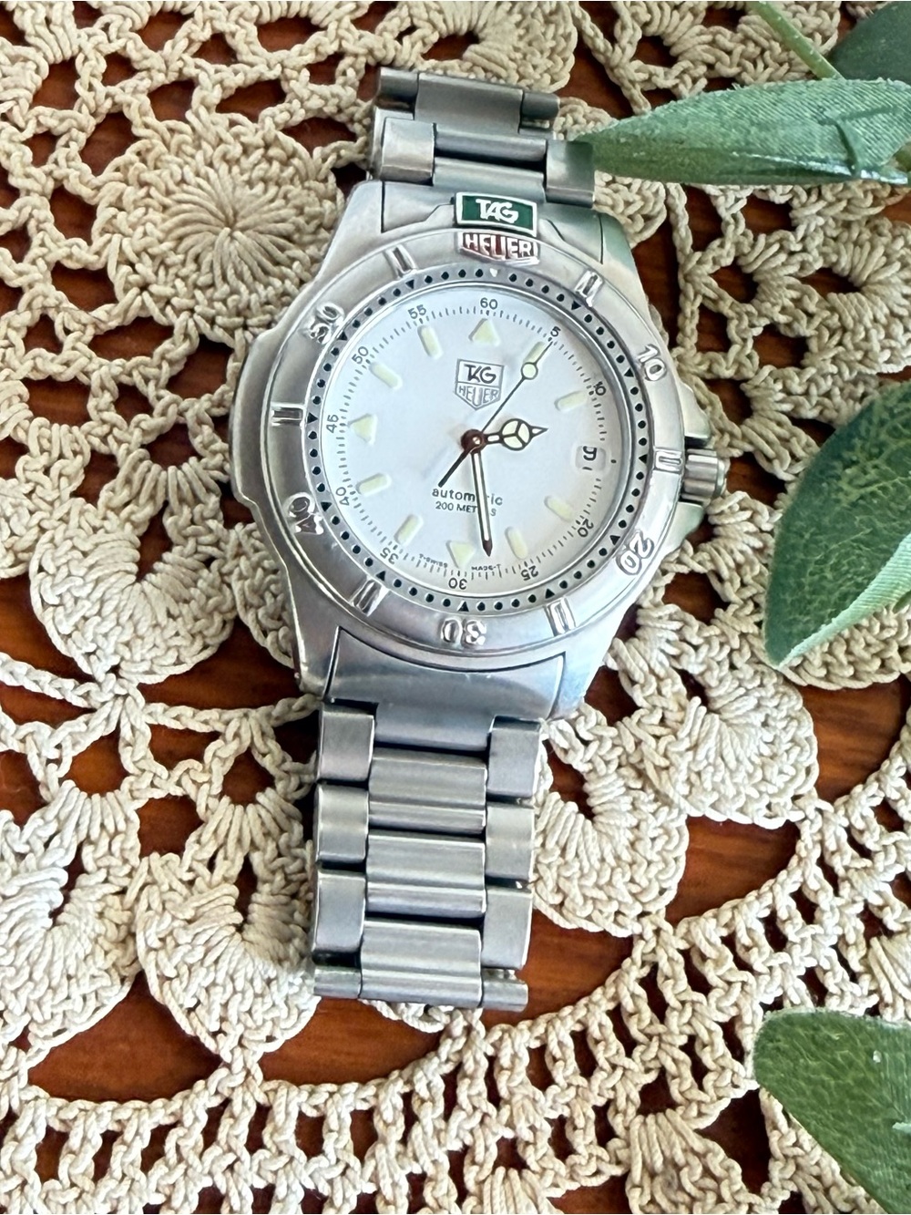 TAG Hever 4000 series
WF2110-K White Automatic Watch - Picture 9 of 14